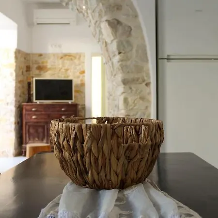 Laina Traditional * Apérathos