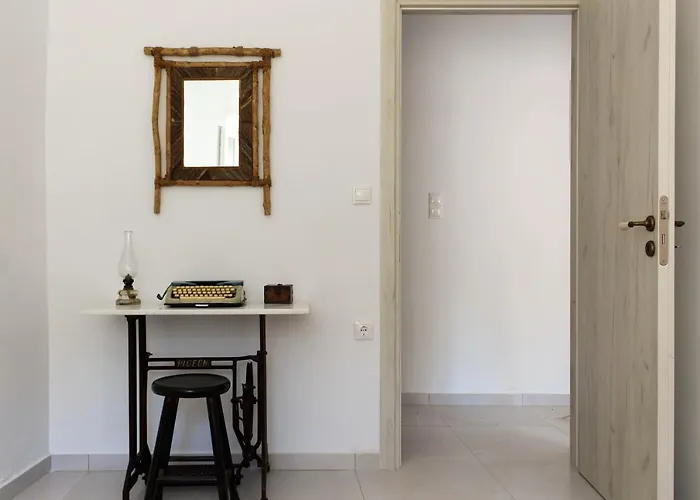 Holiday home Laina Traditional Aperathos